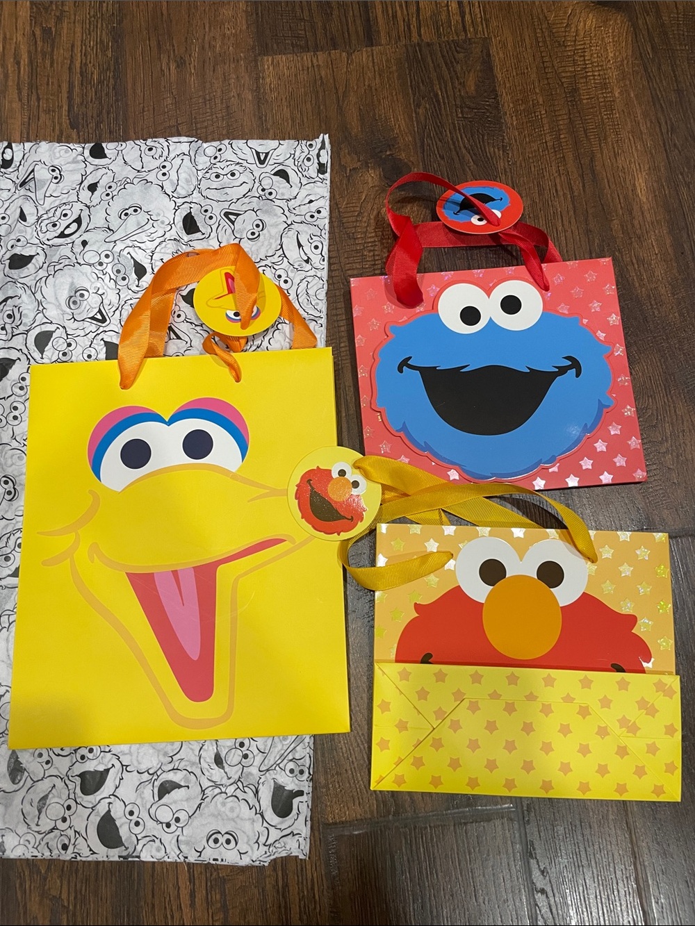 Set of 3 Sesame Street Gift Bags